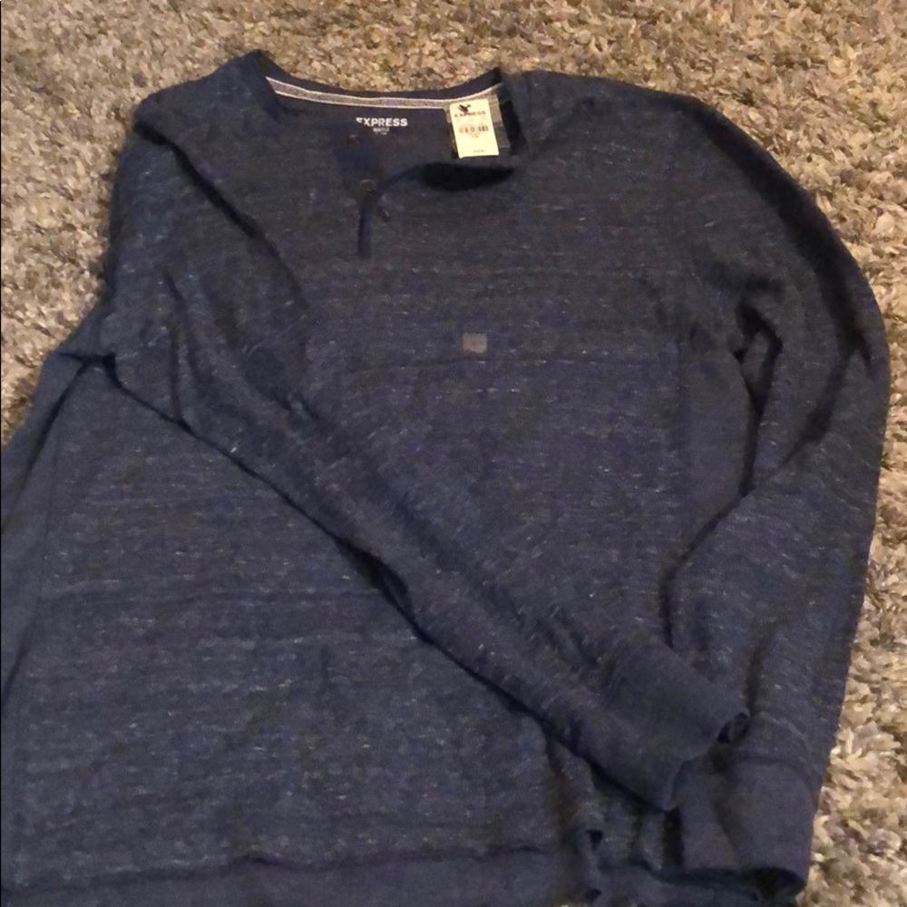Express men’s long sleeve